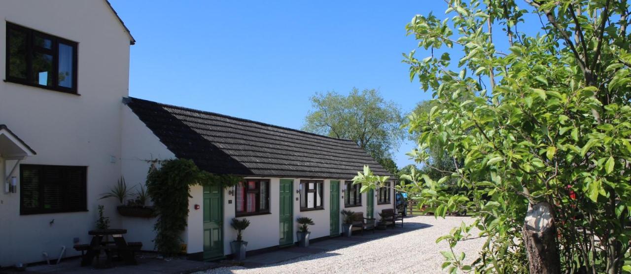Hope Orchard Bed & Breakfast Golden Valley ภายนอก รูปภาพ